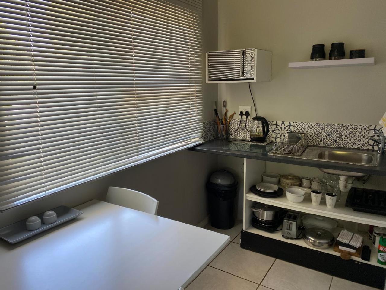 Willows Curve Somerset West Exterior photo