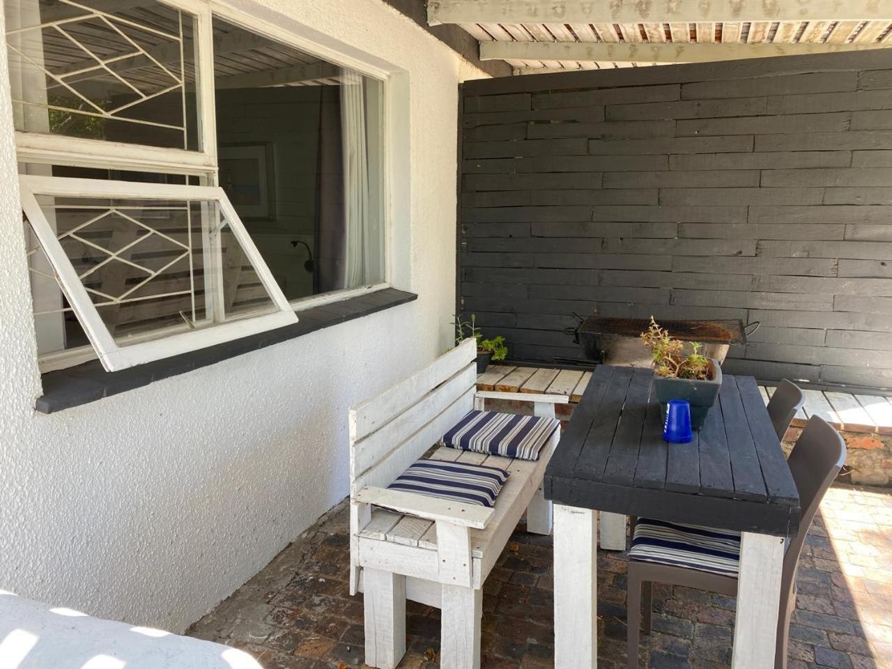 Willows Curve Somerset West Exterior photo